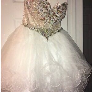 Prom/Quiencera/Sweet 16